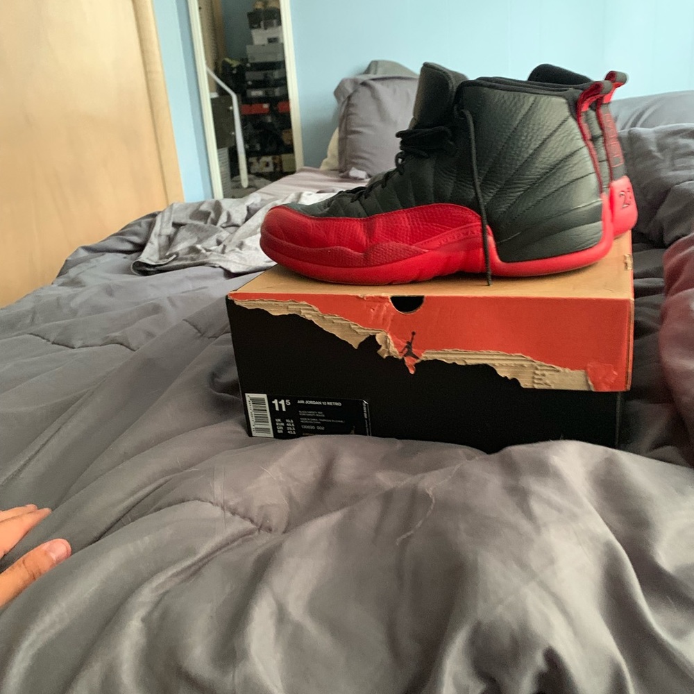 Air Jordan 12 Flu Game